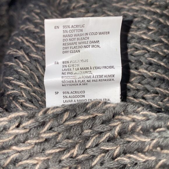 RD STYLE Grey and Ivory Knit Sweater-S - Picture 7 of 7